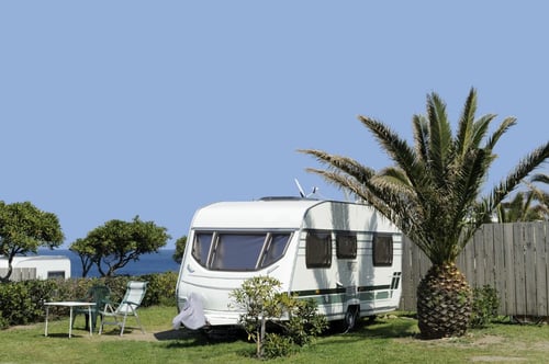 Autobandencheck - 5 tips voor een zorgeloze caravan vakantie